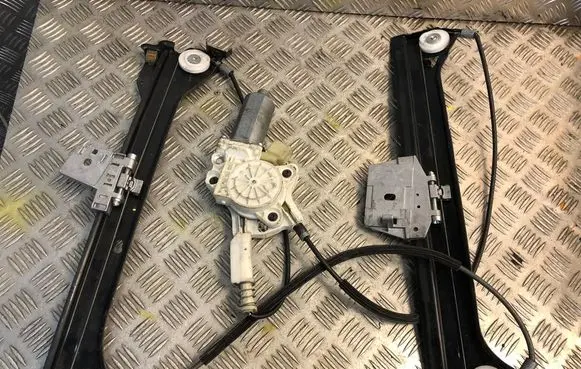 Mercedes-Benz CLK A209 C209 Front door window regulator with motor 2308200942