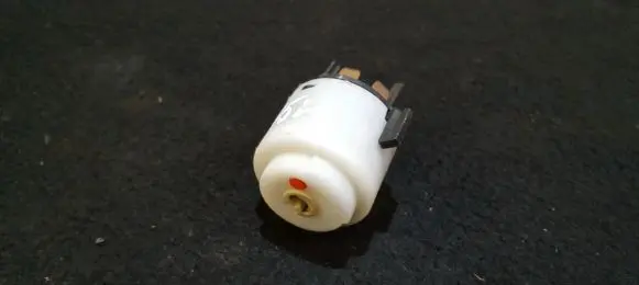 Audi A6 S6 C5 4B Ignition lock contact 4B0905349
