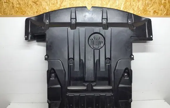 Mercedes-Benz Sprinter W907 W910 Engine splash shield/under tray A9075200000 A9105240500