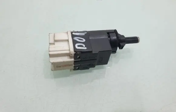 Dacia Dokker Brake pedal sensor switch 253206170R
