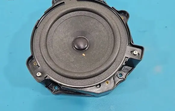 Maserati Quattroporte Front door speaker 670034708 IMPRK1533143