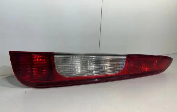 Ford Focus C-MAX Rear/tail lights 3M5113N411AA