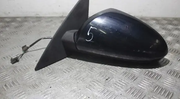 Nissan Primera Front door electric wing mirror 024180