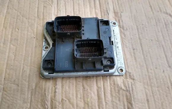 Alfa Romeo 156 Engine control unit/module 00467684650