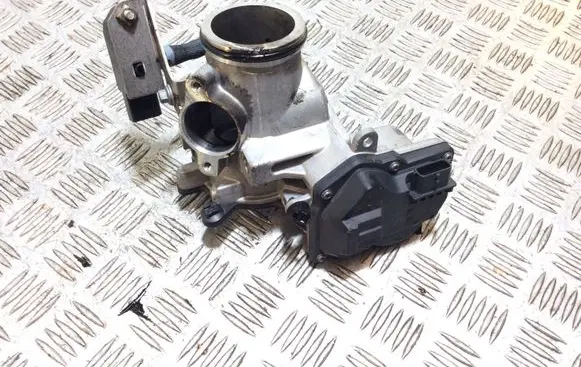 Land Rover Discovery Sport Electric throttle body valve G4D35H273CA