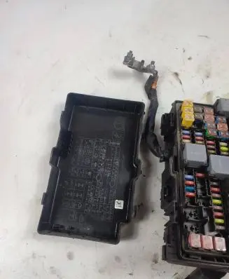 Ford Ranger Fuse box set AB3914A076BF