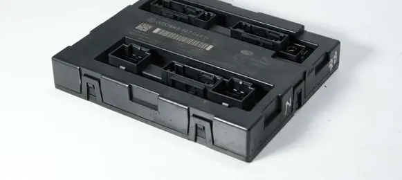 Audi A4 S4 B8 8K Comfort/convenience module 8K0907064N