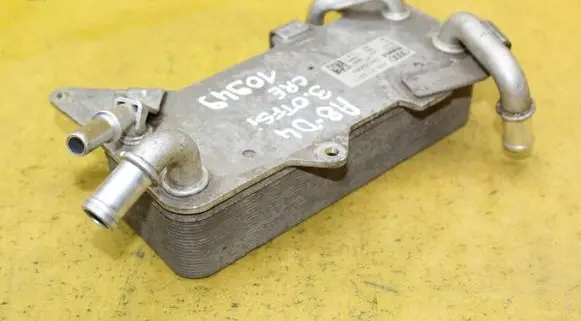 Engine oil radiator
