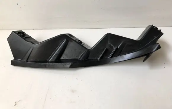 Volkswagen PASSAT B6 Front bumper mounting bracket 3C0807889