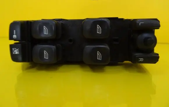 Volvo S60 Electric window control switch 30739980