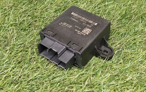 Ford Fusion II Door control unit/module DG9T14B534BE DG9T14C112BD