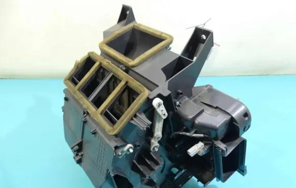 Interior heater climate box assembly