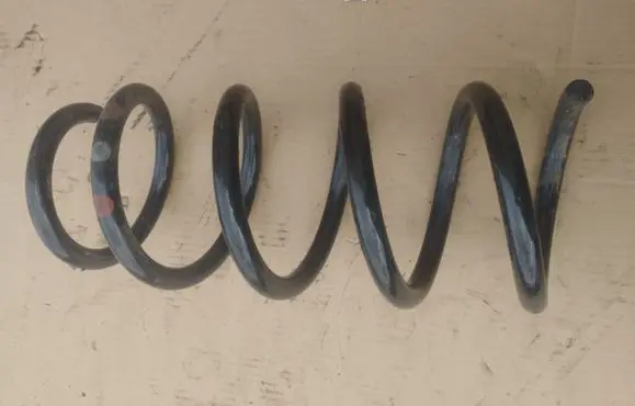 Renault Trafic III (X82) Front coil spring