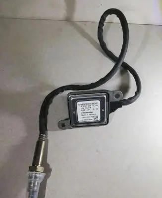 Mercedes-Benz C W205 Lambda probe sensor A0009055106