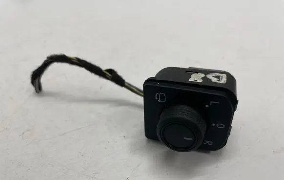 Volkswagen PASSAT B8 Wing mirror switch 3G0959565B
