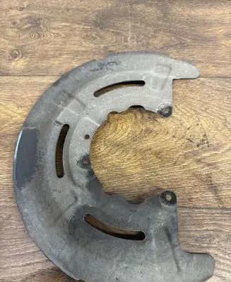 Renault Master III Rear brake disc plate dust cover 441510001R
