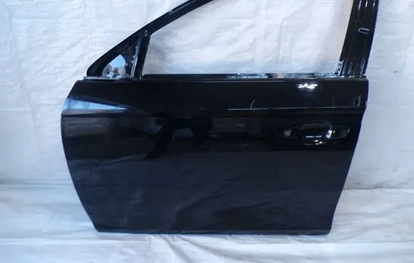 Opel Vivaro Front door
