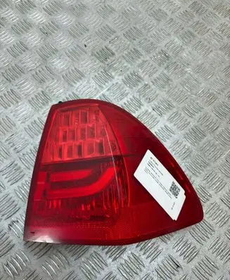 BMW 3 E90 E91 Rear/tail lights 7289432