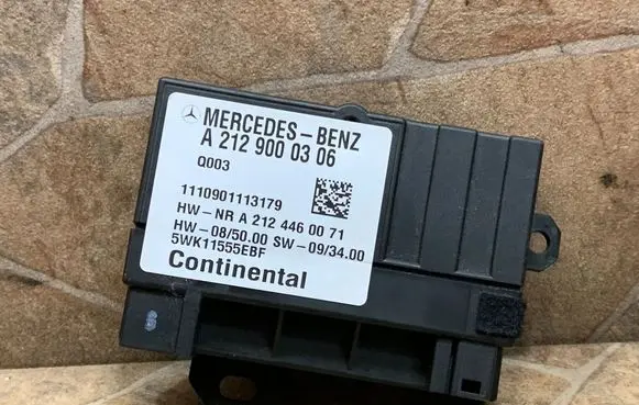 Mercedes-Benz CLS C218 X218 Fuel injection pump control unit/module A2129000306