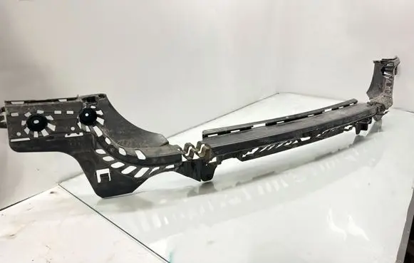 BMW 3 F30 F35 F31 Rear bumper mounting bracket 7256922