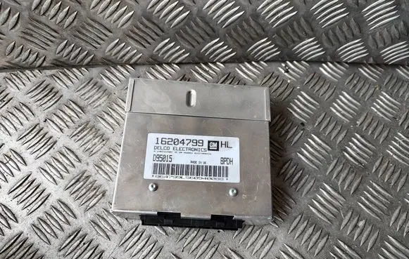Opel Astra F Engine control unit/module 16204799 D95015