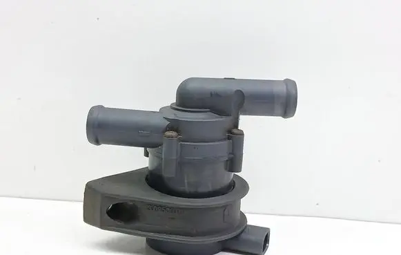 Audi A4 S4 B5 8D Electric auxiliary coolant/water pump 30950001
