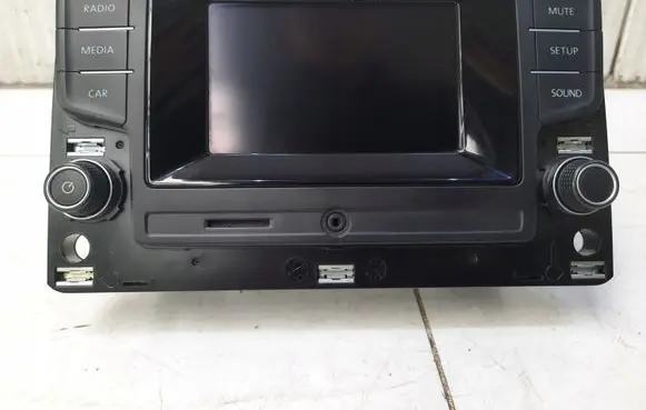 Volkswagen Touran III Radio/CD/DVD/GPS head unit 510035885C