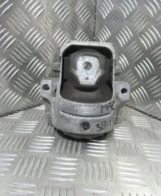 Porsche Macan (95B) Engine mounting bracket 8R0199381R