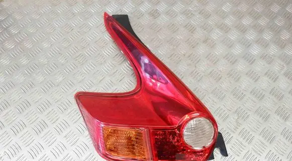 Nissan Juke I F15 Rear/tail lights 265551KA0A