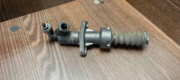 Peugeot Partner Clutch master cylinder 218299