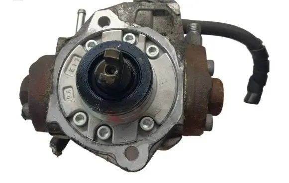Lexus IS 220D-250-350 Fuel injection high pressure pump 221000R031