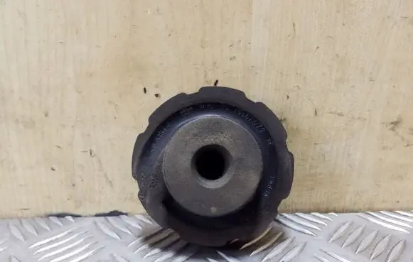 Audi Q5 SQ5 Rear coil spring rubber mount 8K0512149B