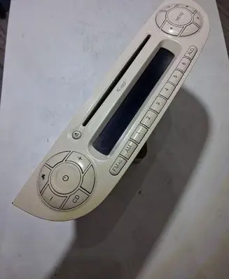 Fiat 500X Radio/CD/DVD/GPS head unit 7355341820
