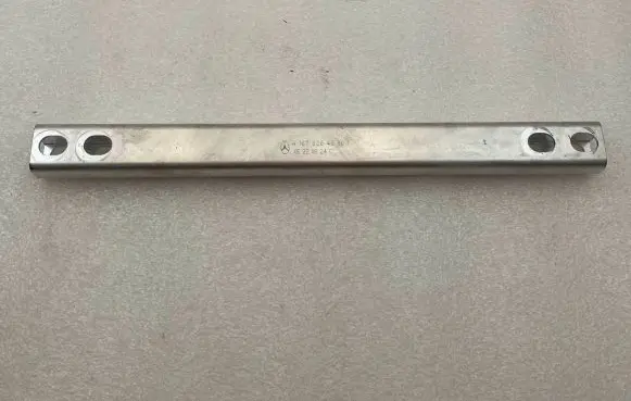 Mercedes-Benz GLS X167 Other center console (tunnel) element A1676264600