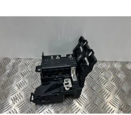 BMW X3 G01 Battery relay fuse 9855628