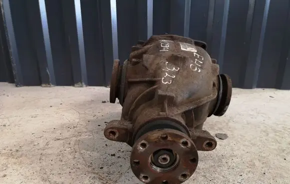 BMW 3 E46 Rear differential 7503229 33107503229 7503230