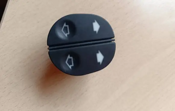 Ford Fiesta Electric window control switch