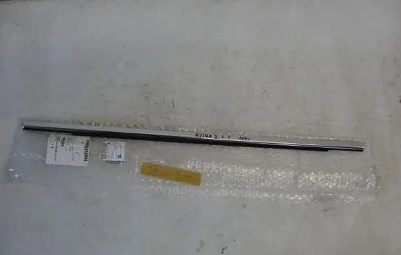 Opel Astra J Trim molding 