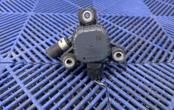 Electric auxiliary coolant/water pump