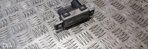 Volvo XC60 Glow plug pre-heat relay 31459300