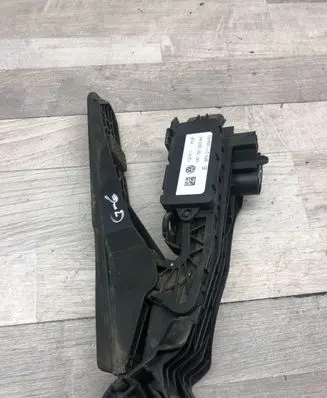 Volkswagen Golf VI Accelerator throttle pedal 1K1721503AK 6PV01103950