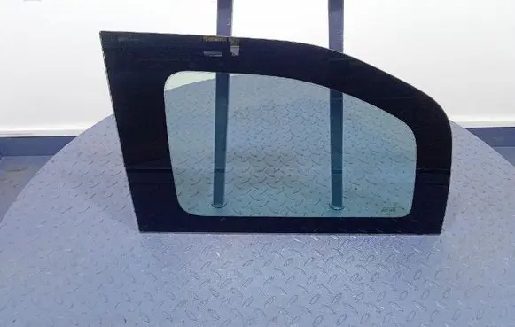 Citroen Berlingo Rear side window