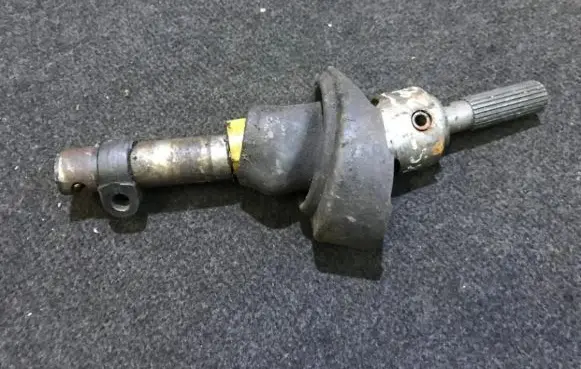 Mazda Xedos 9 Steering column universal joint