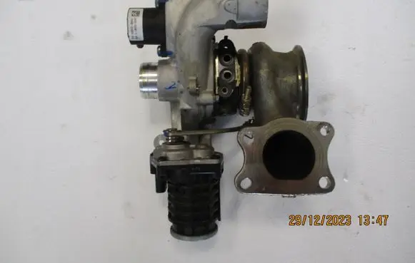 Peugeot 208 II Turbo 9825982080