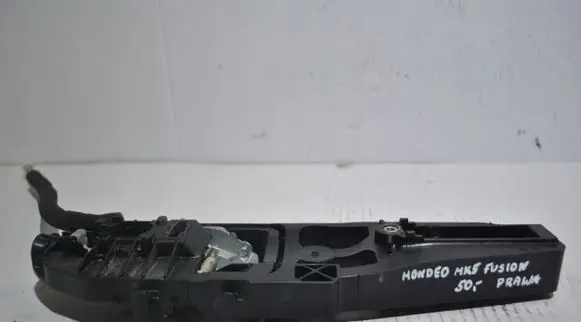 Ford Mondeo MK V Front door exterior handle/bracket 