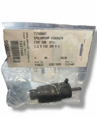 Fiat 500 Windscreen/windshield washer pump 71740987