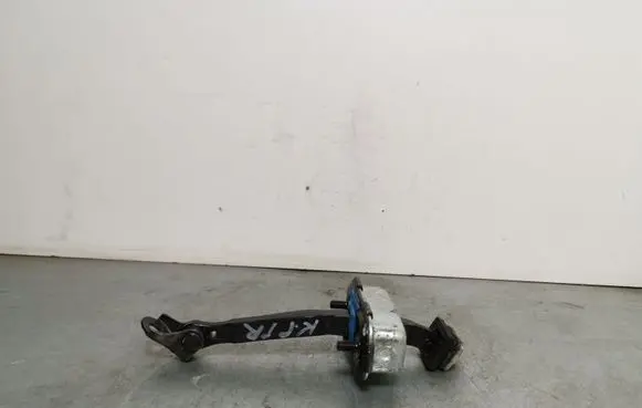 Hyundai Santa Fe Front door check strap stopper MGMA