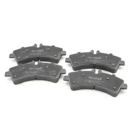Volkswagen Crafter Brake pads (front) 2E0698451A