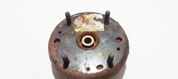 Jaguar S-Type Coil spring mount 
