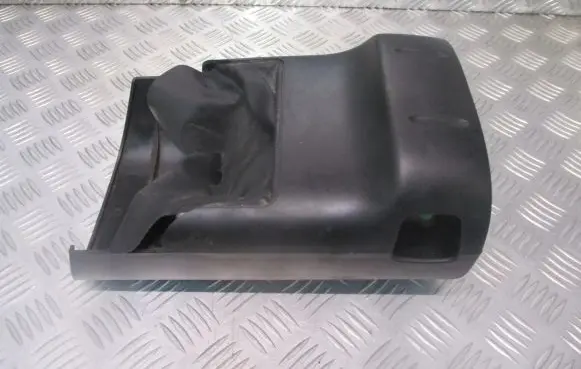 Volkswagen Fox Steering wheel column trim